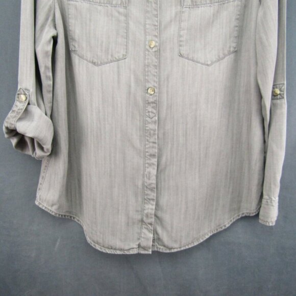 Chicos Weathered Gray Button Up Top Size M 1 Roll Tab Sleeve Pockets Lyocell - Picture 3 of 8